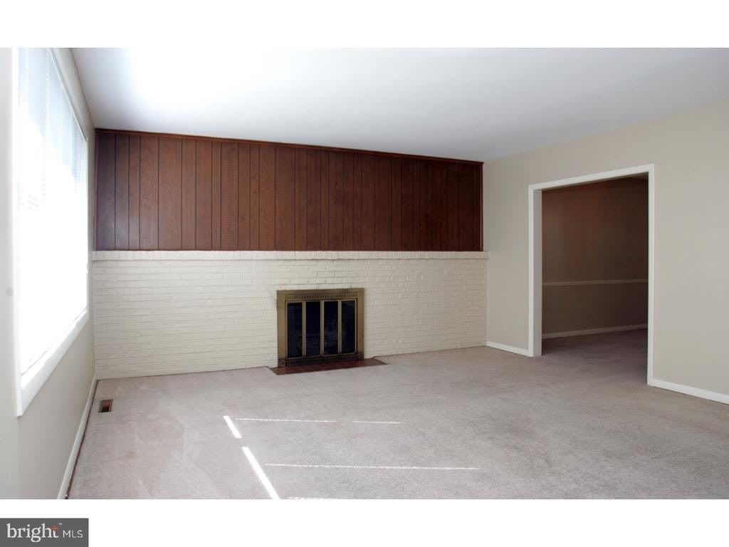 17 WAYNE DRIVE – photo 2