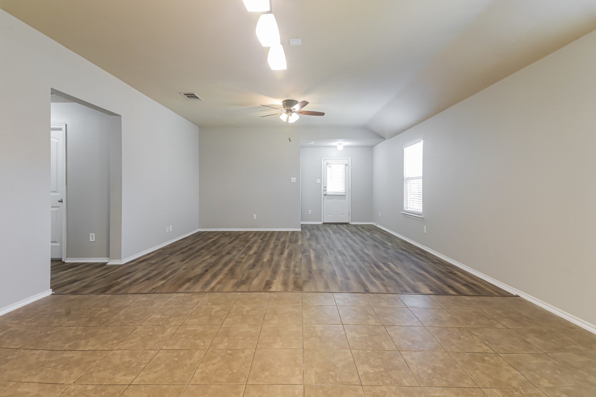 1413 Waco Turner – photo 5
