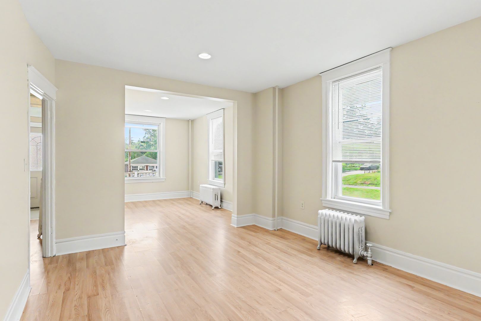 145 15th St – photo 3