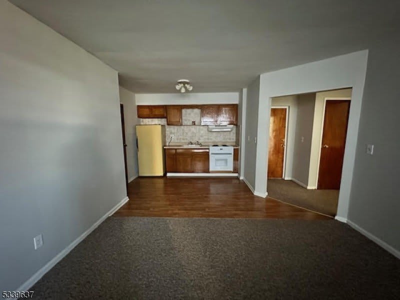 148-152 Newark Unit 3 – photo 2