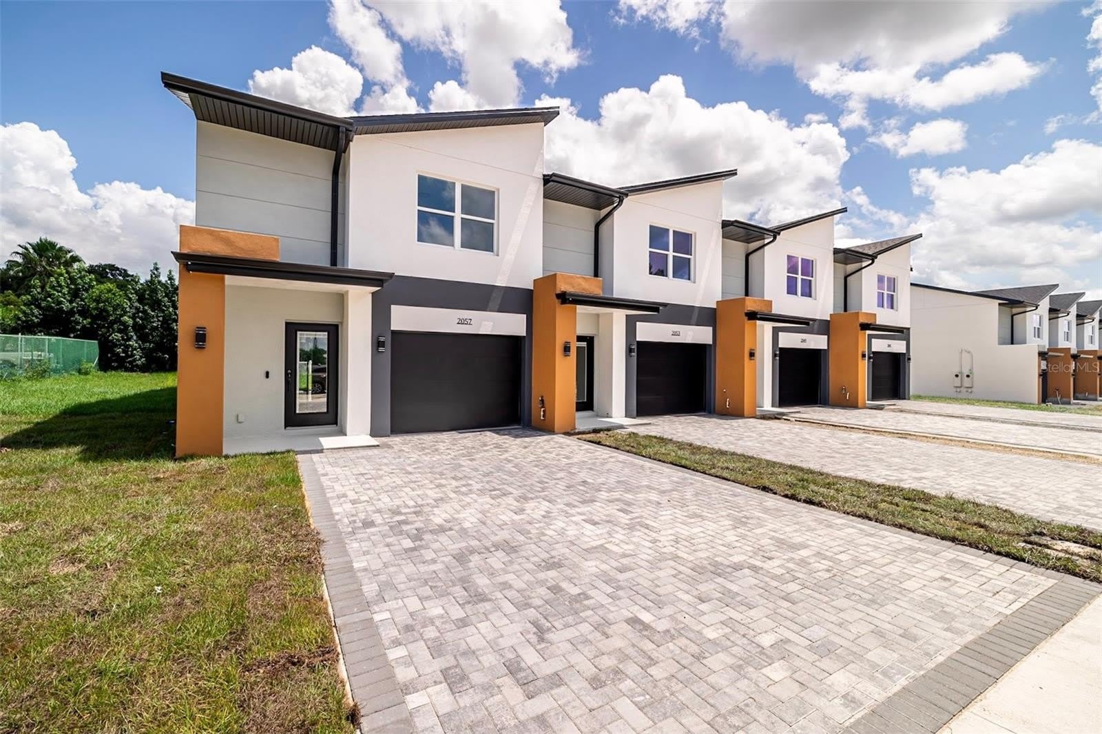 2025 BARROSO Street – photo 1
