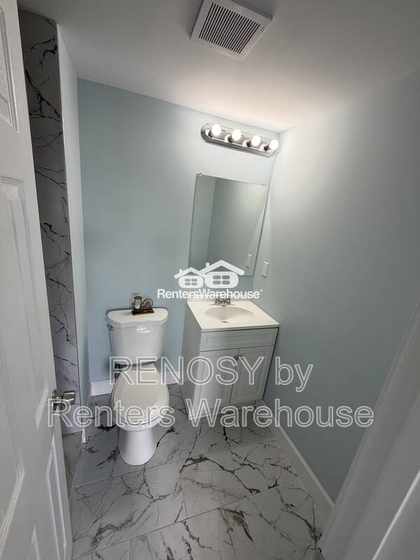 2033 N Fulton Ave – photo 3