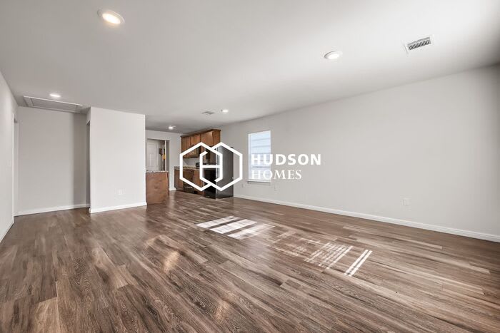 501 North Jefferson Street – photo 3