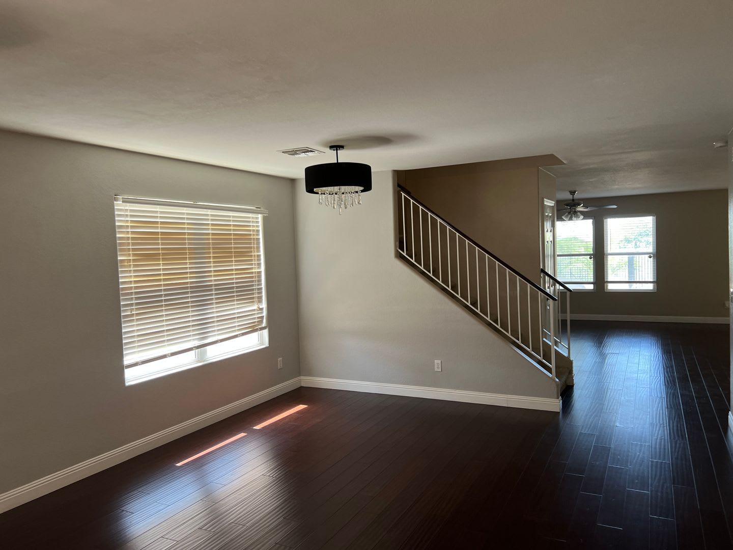 Spacious 4 Bedroom 2.5 Bath Home with Pool in Oro Valley – photo 2