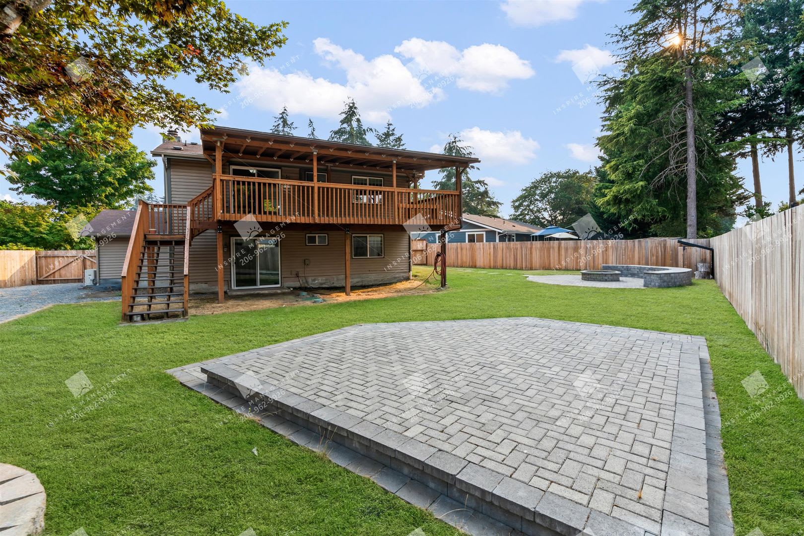 4BR + Finished Heated Garage – photo 2