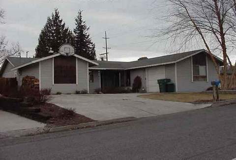55Th Ave 3 Bedroom With Attached Oversized 1 Car Garage – photo 1