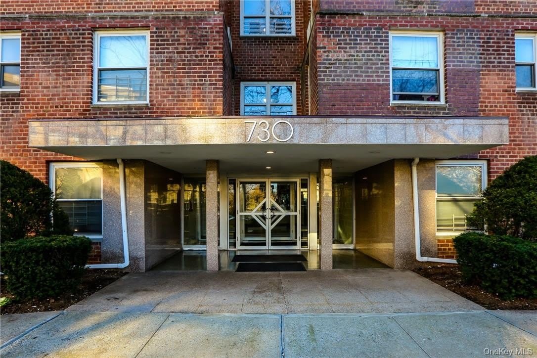 730 Pelham Road – photo 3