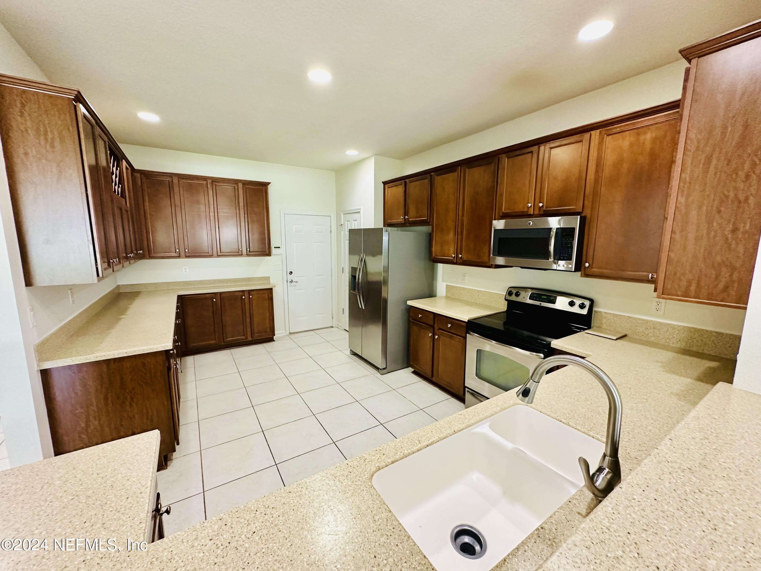 4214 METRON Drive – photo 4