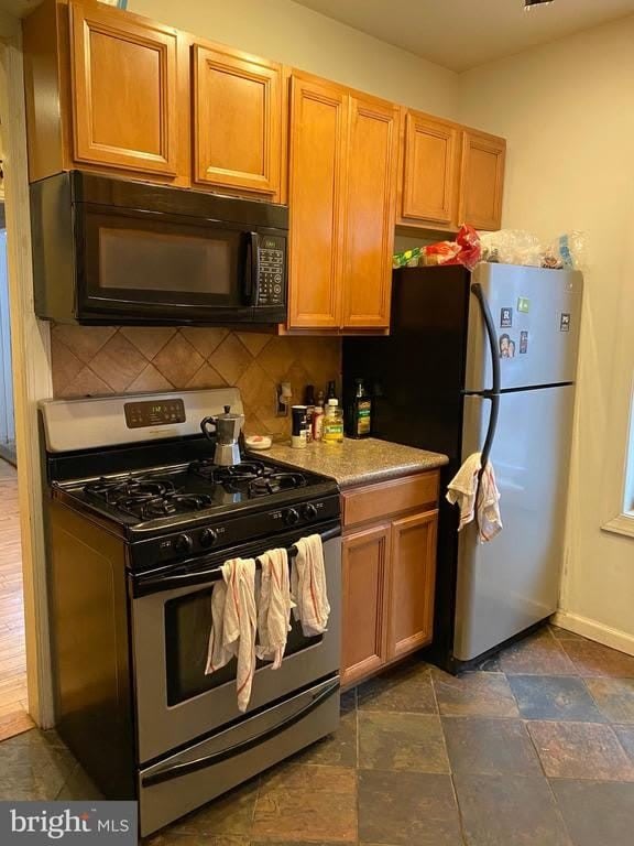 3212 WINTER STREET – photo 2