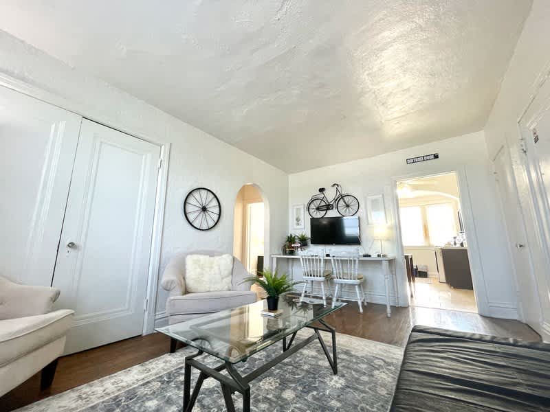 6653 Berthold Ave – photo 2