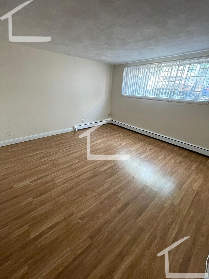 Amazing apartment in Allston – photo 4