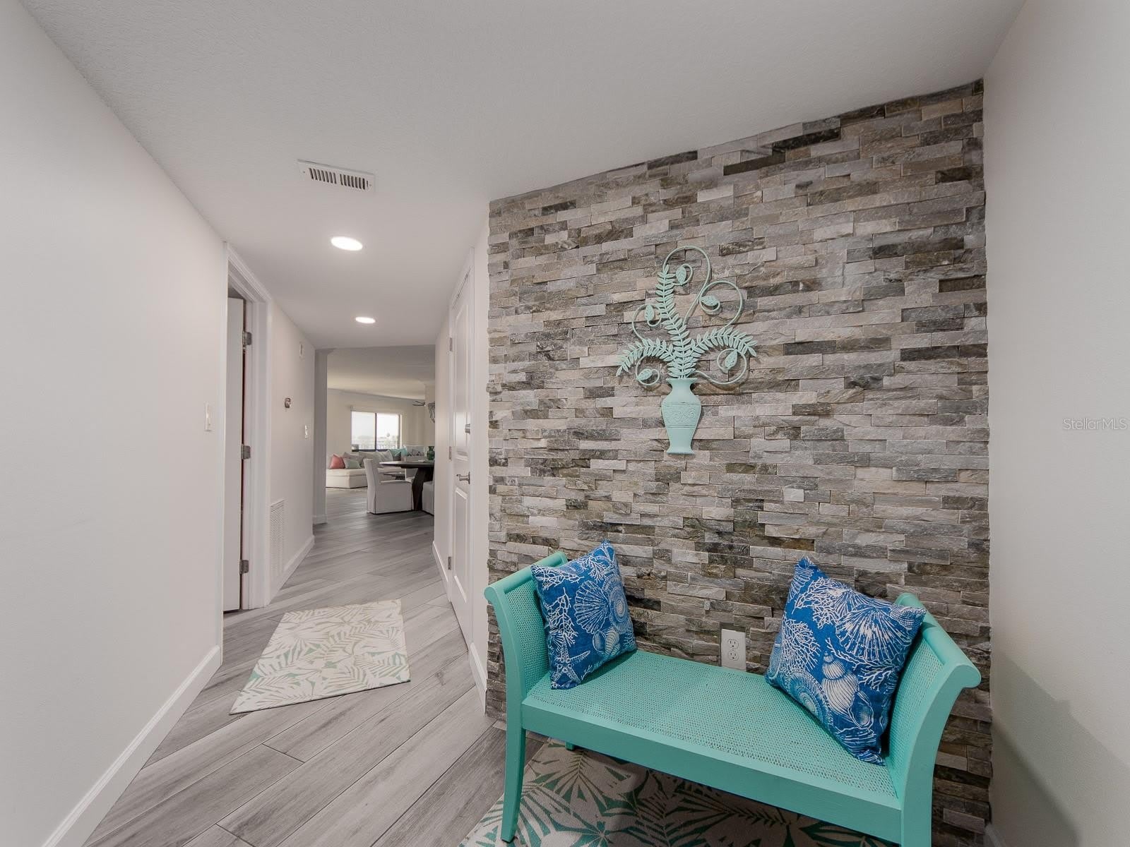 240 Sand Key Estates Drive – photo 3