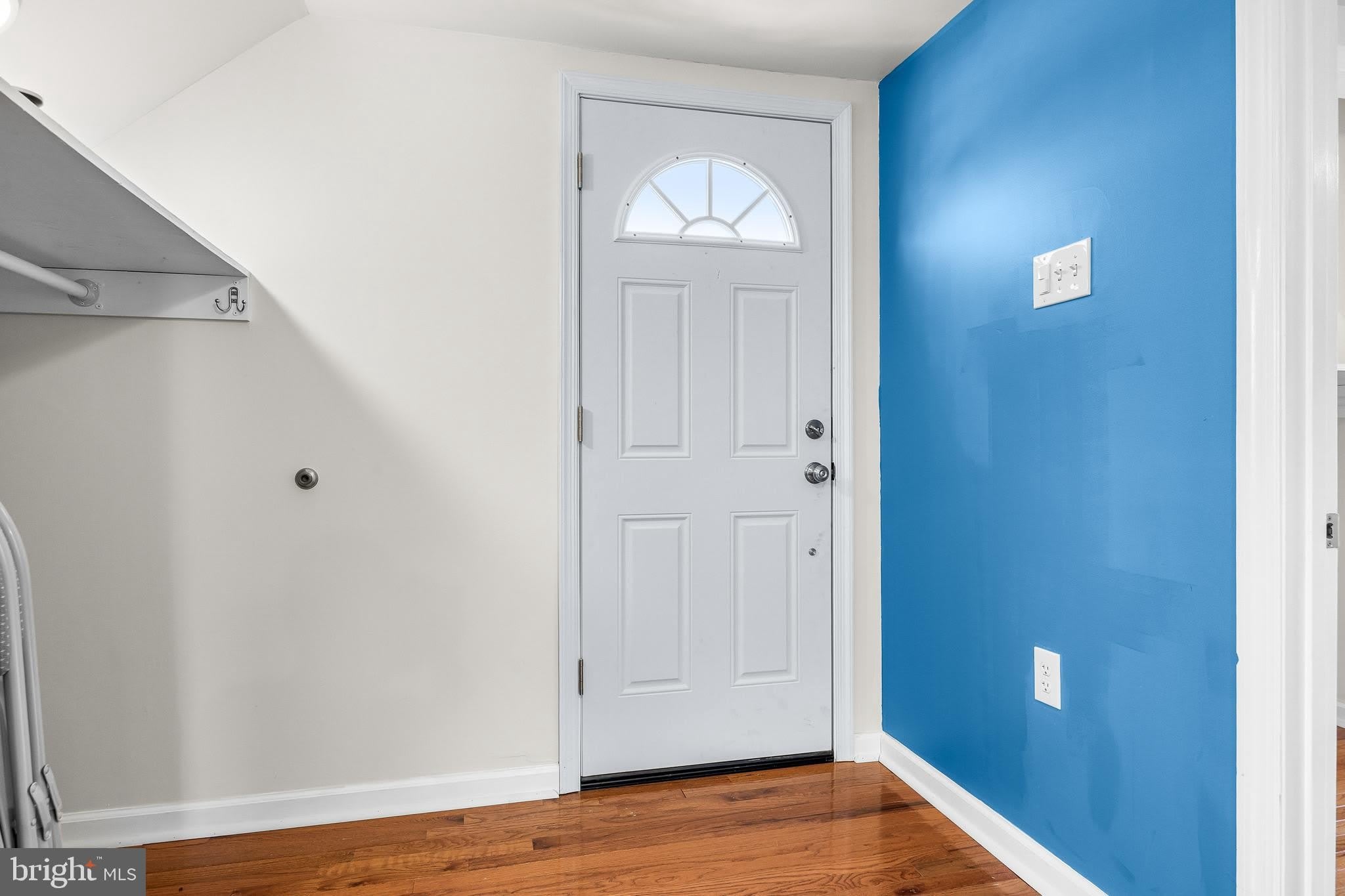 733 N FORKLANDING Road – photo 3