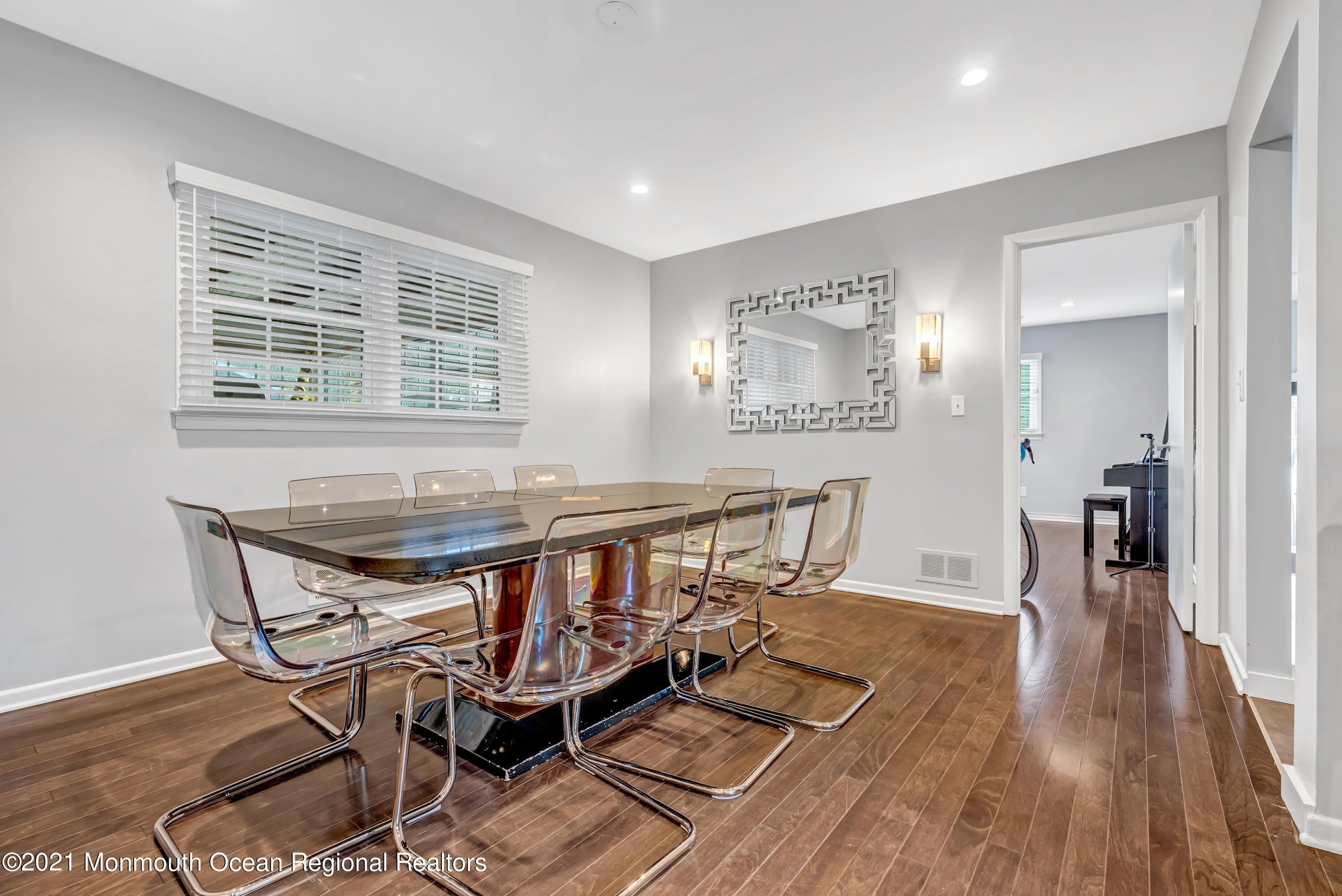 410 Wells Avenue – photo 4