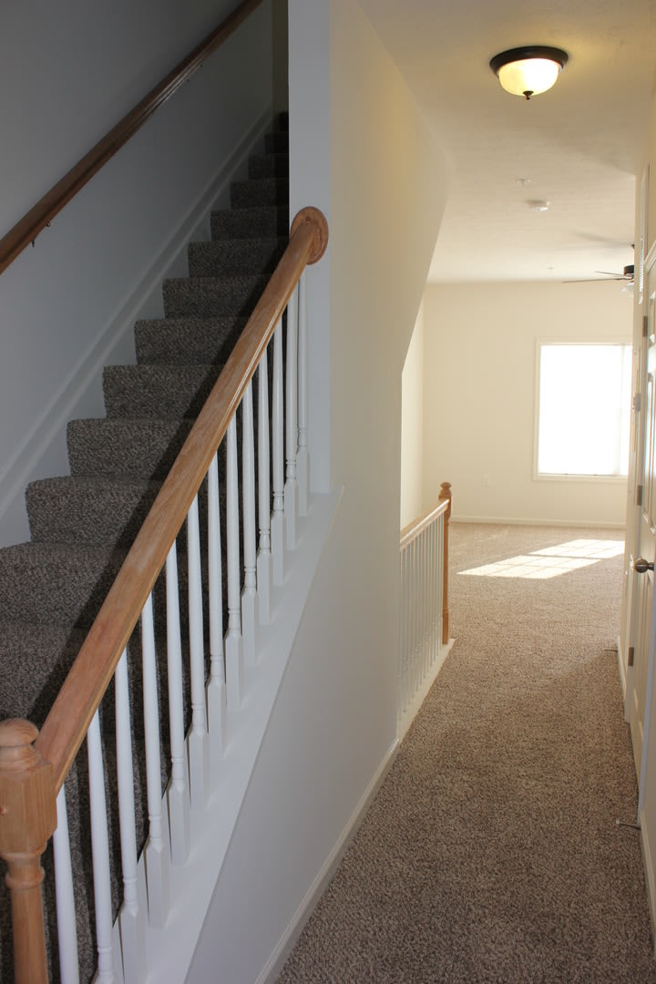 Two Master Suite Apartment Townhouse – photo 3