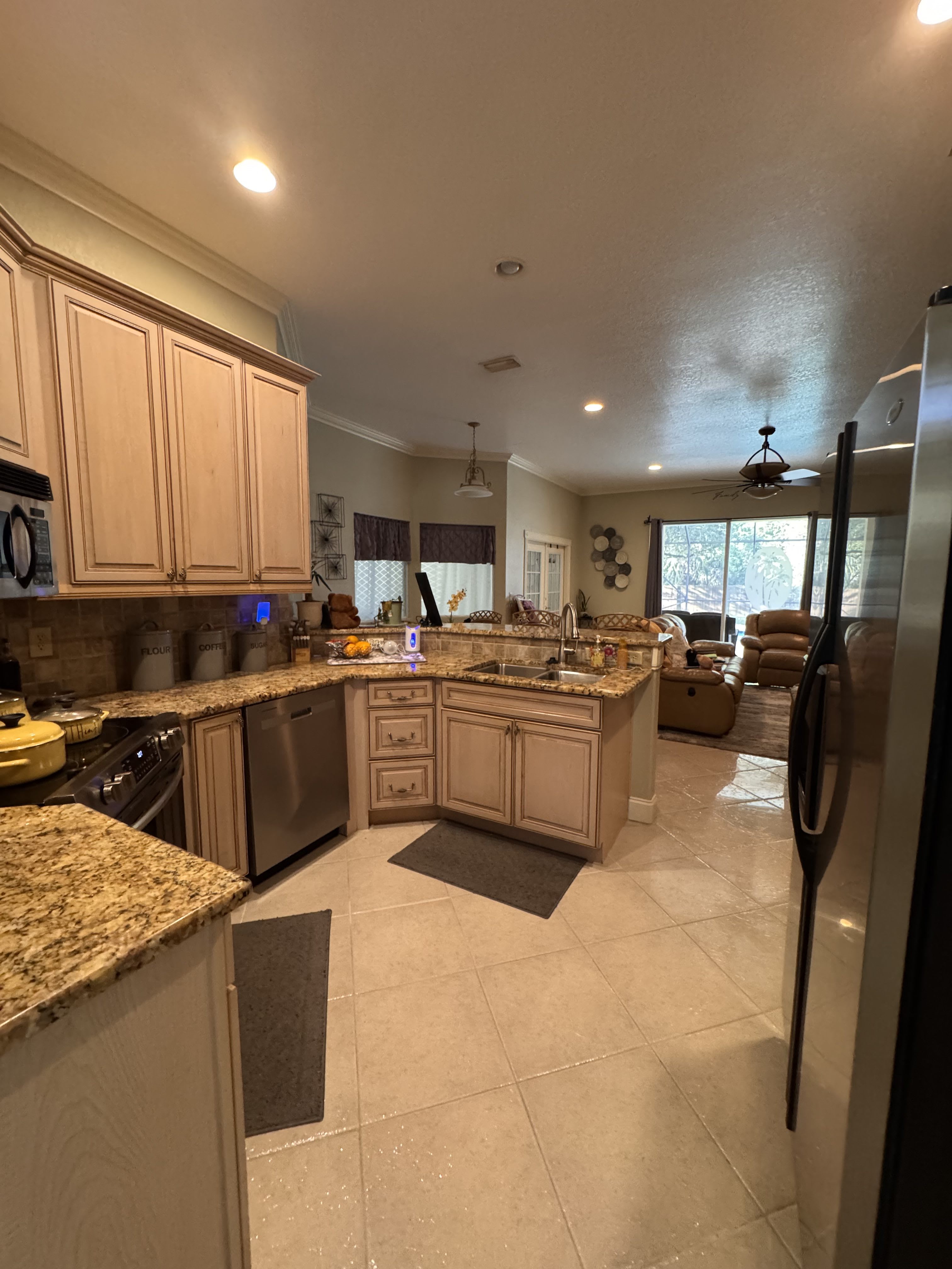 2640 Southover Drive Northeast – photo 4