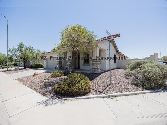 3681 East Yellowstone Place – photo 3