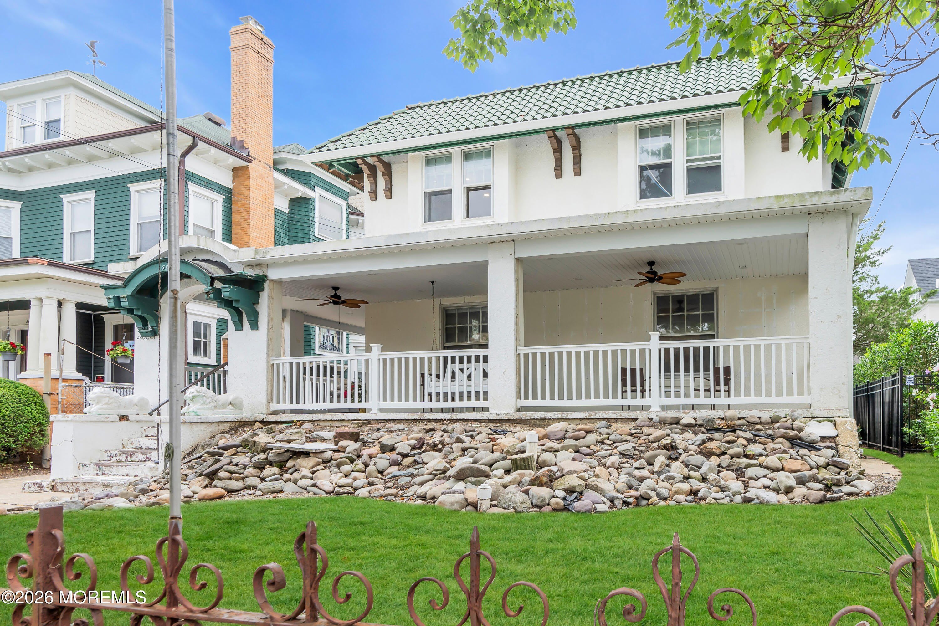 512 3rd Avenue – photo 2