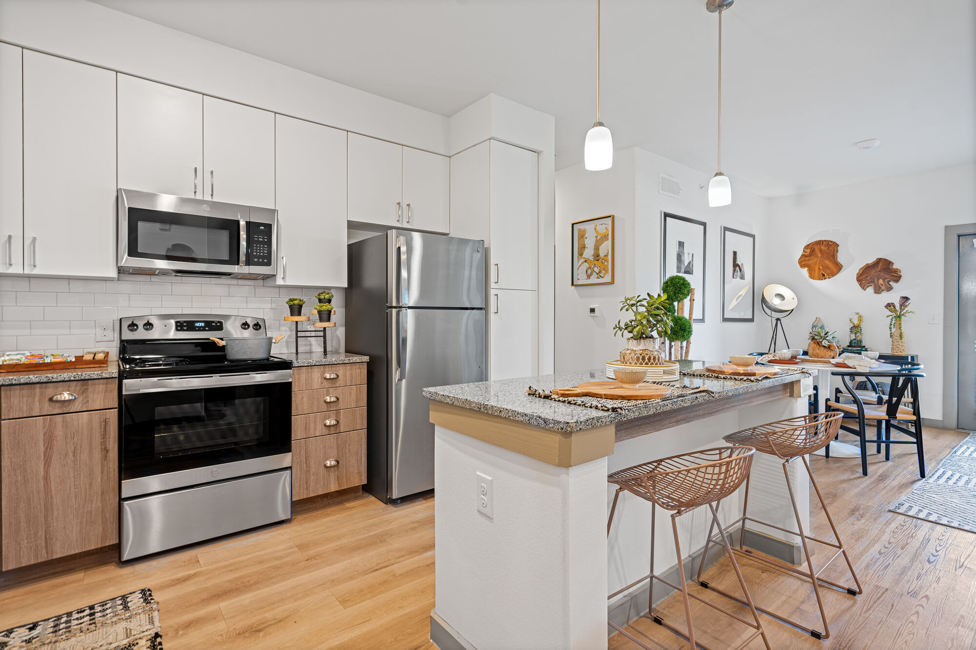 Aven Ridge Luxury Living – photo 3