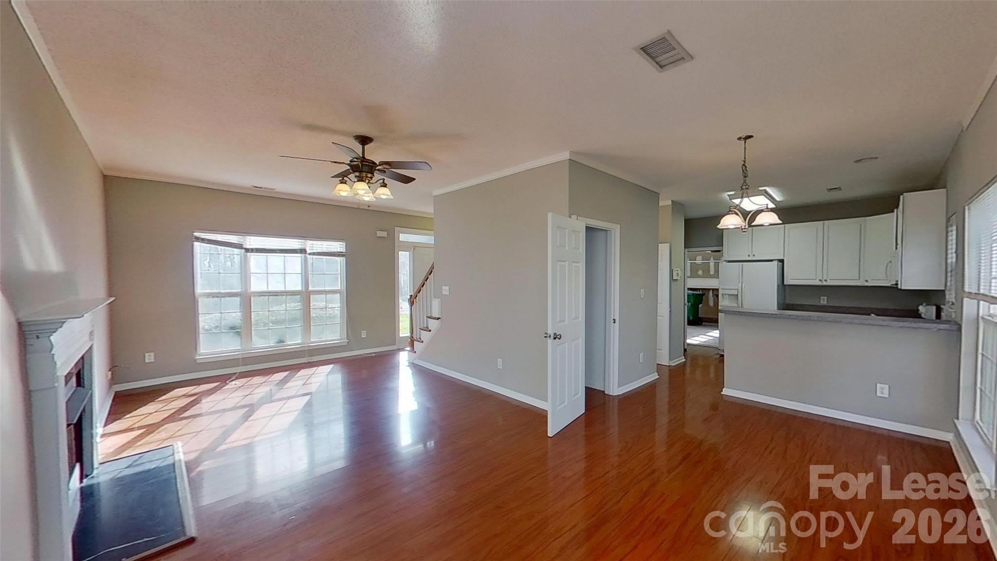 7236 Rock Island Road – photo 2