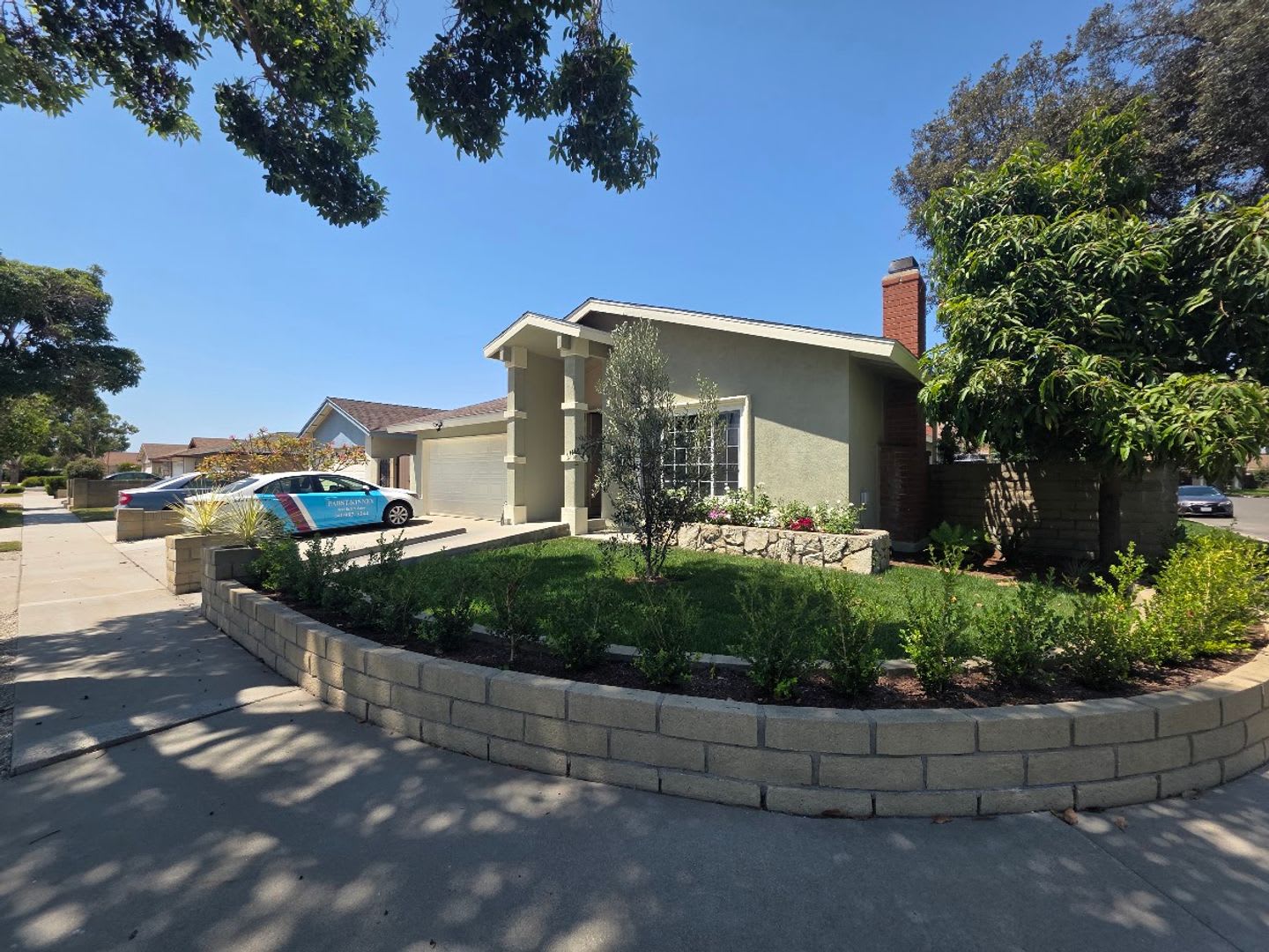 RENT READY SPACIOUS AND SUPER CLEAN 3BED 2 BATH +BONUS ROOM – photo 1