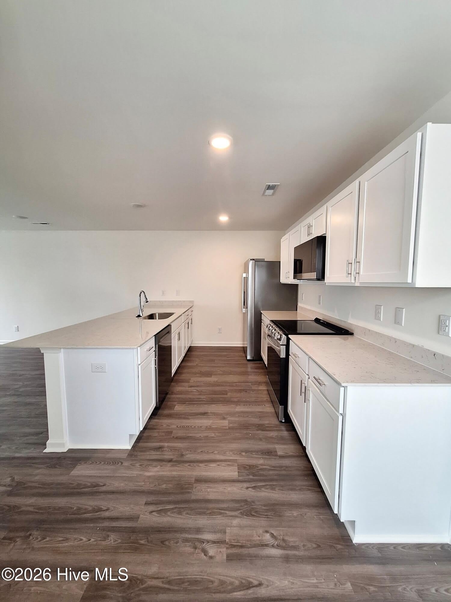 2425 Brookville Drive – photo 3