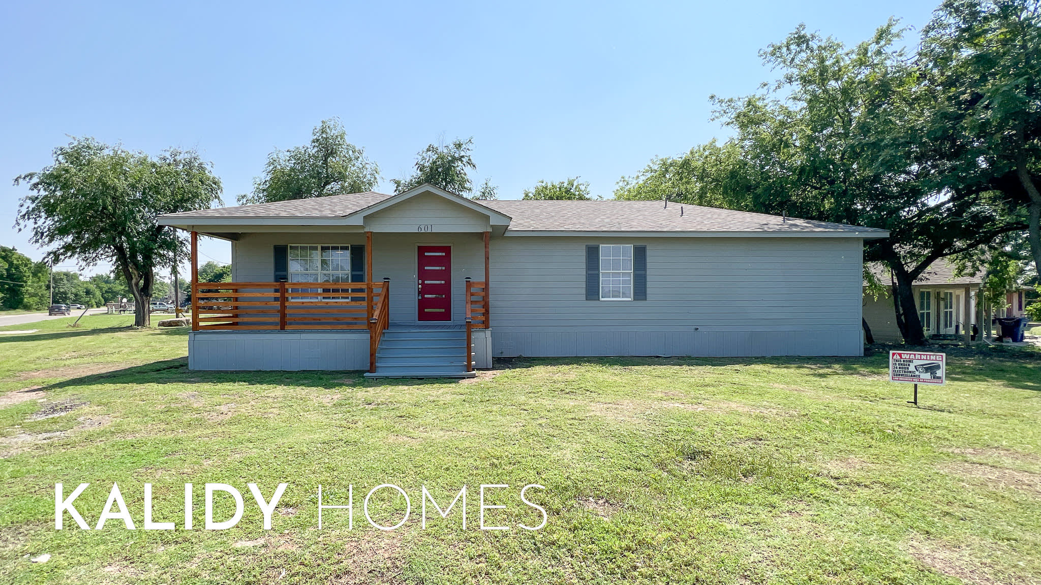 601 W Caddo St – photo 1