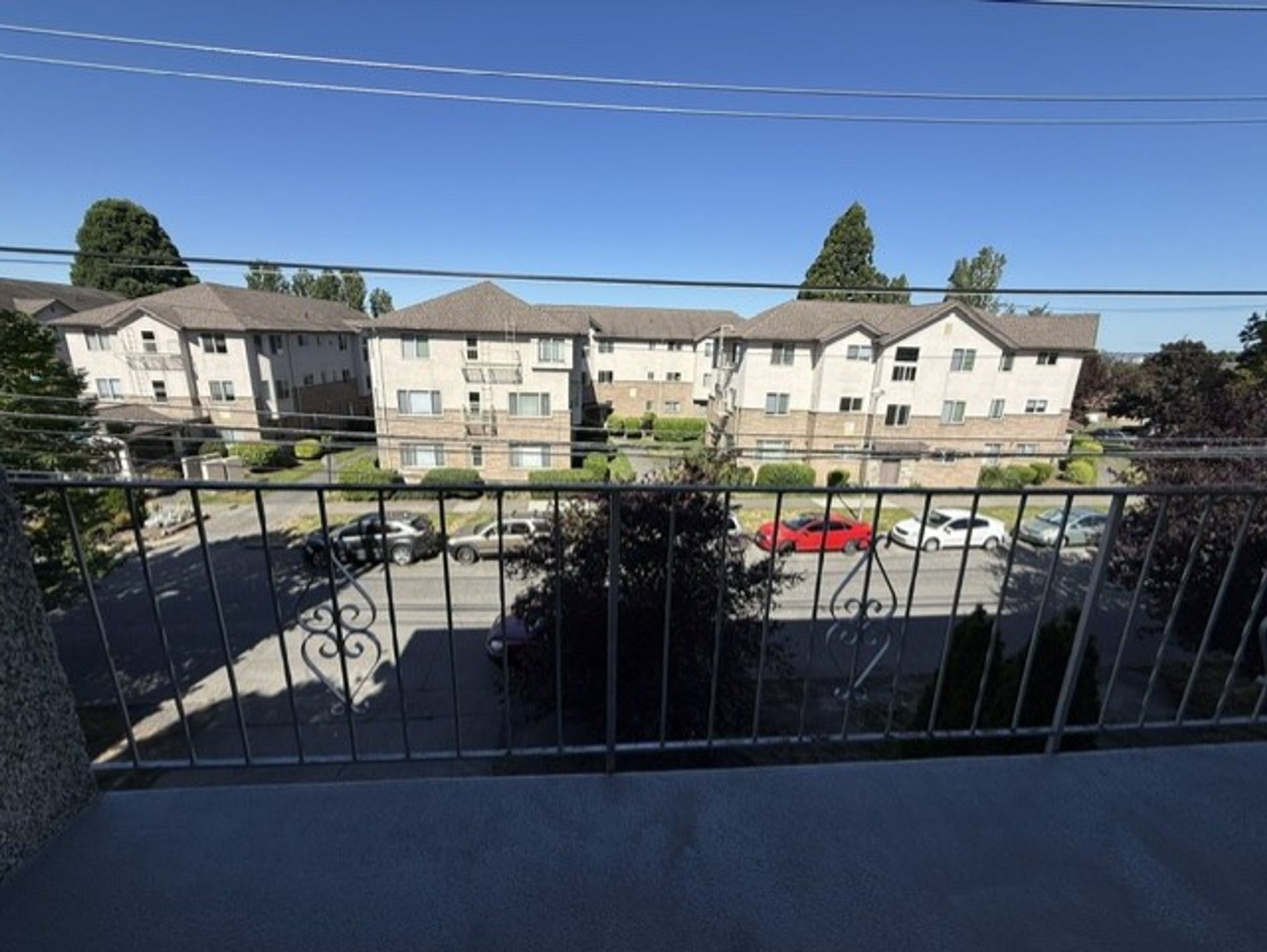Bayview Apartments – photo 3