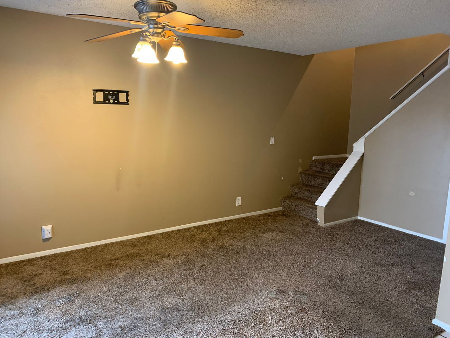 Wonderful 2 bedroom 1.5 bath unit in Chandler – photo 4