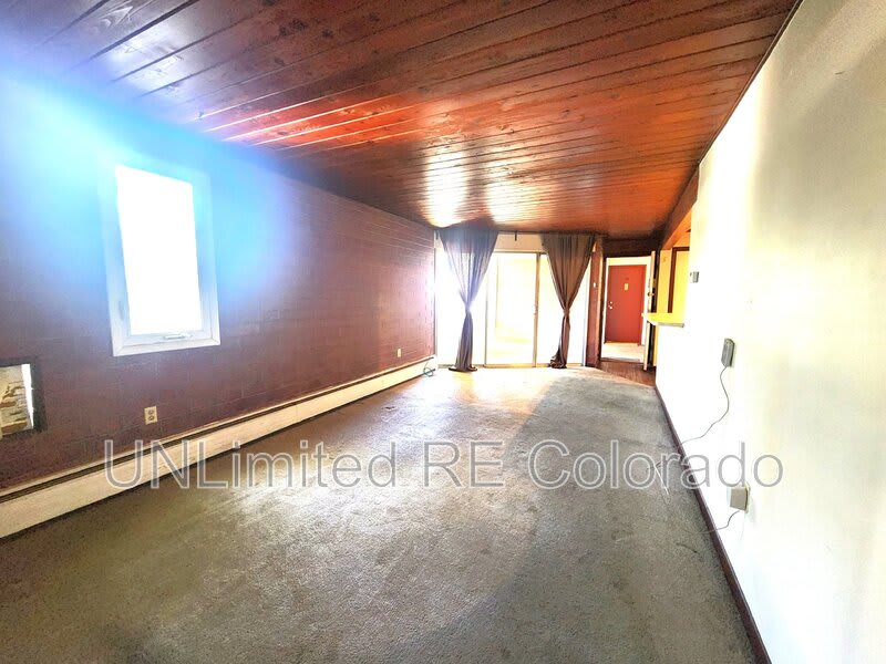 1343 High St – photo 5