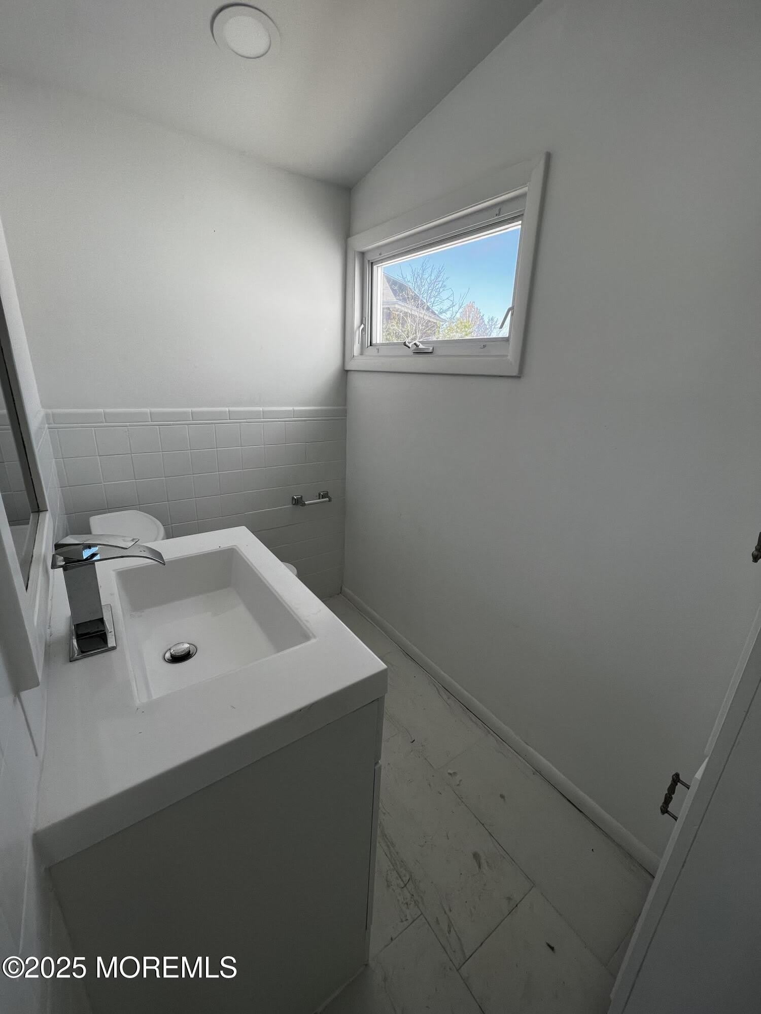 205 Locust Avenue – photo 5