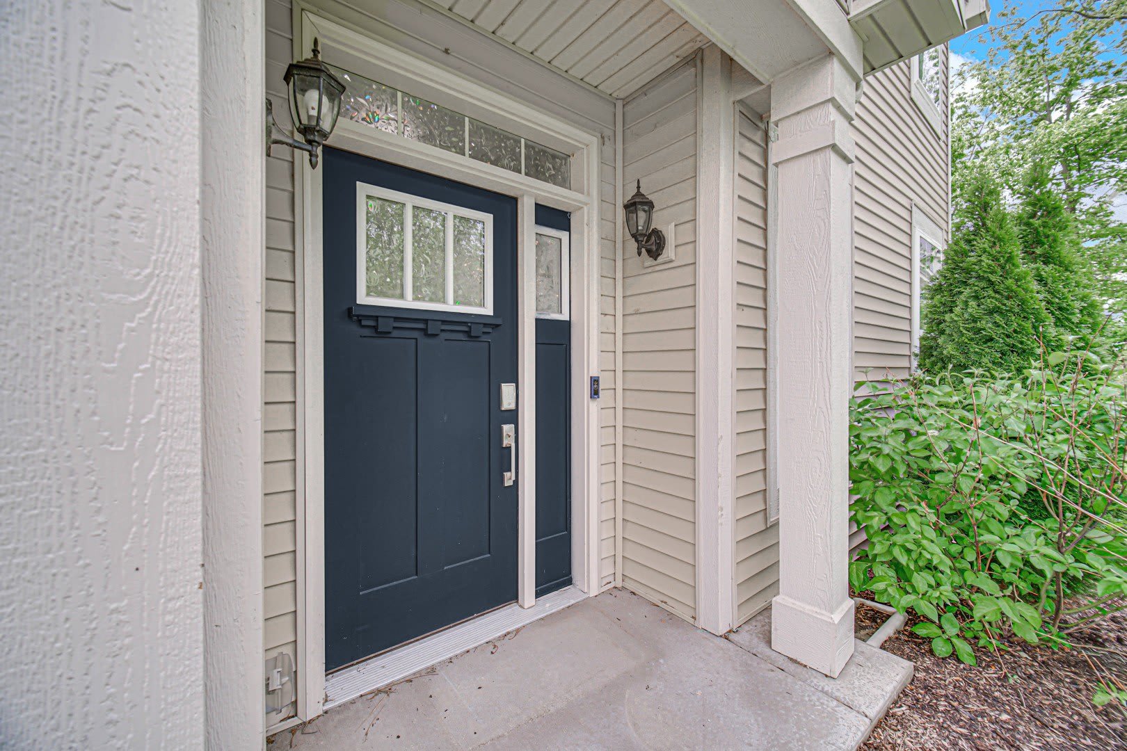1537 Kraft Avenue – photo 3
