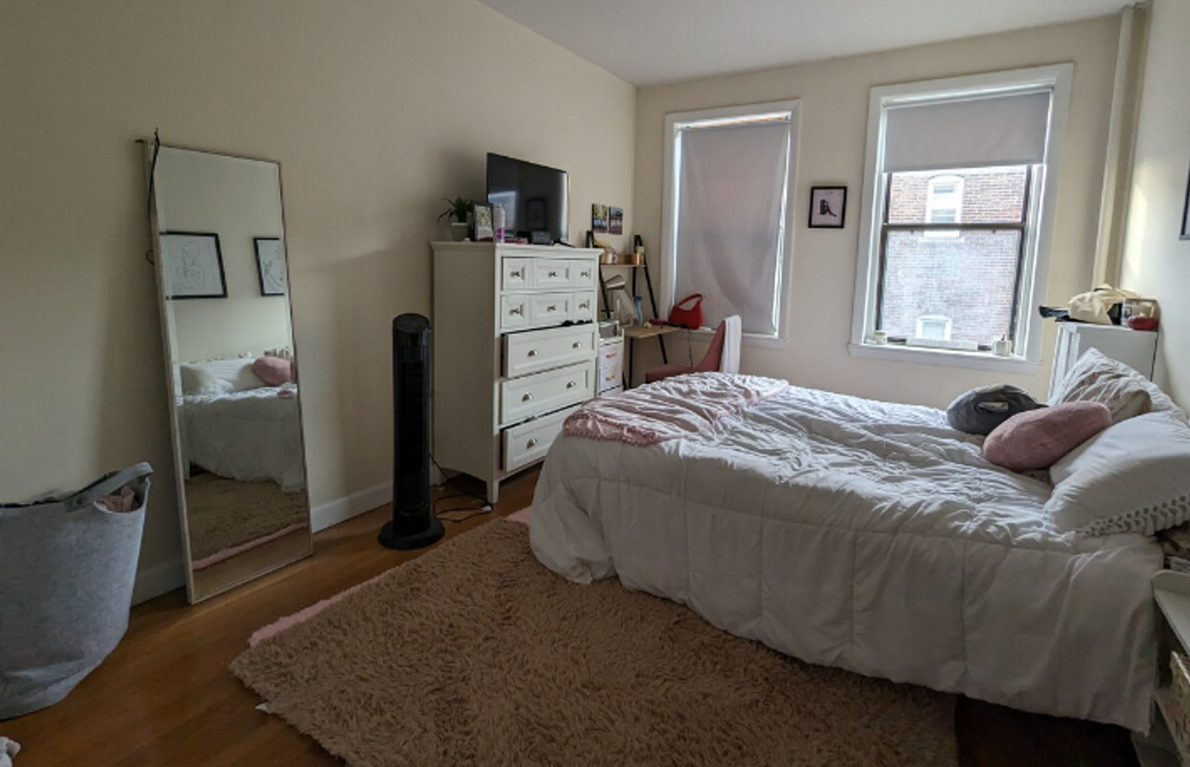 3-Bed with 1.5 Bath * Packard's Corner * – photo 2