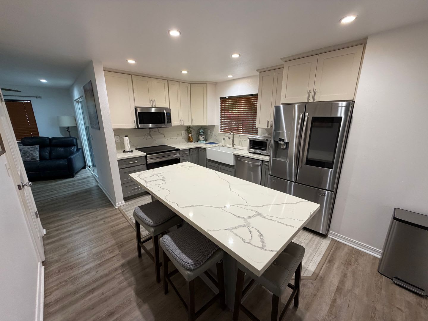 Centrally located 3‑Bed / 2.5 ‑Bath in Wailuku – photo 2