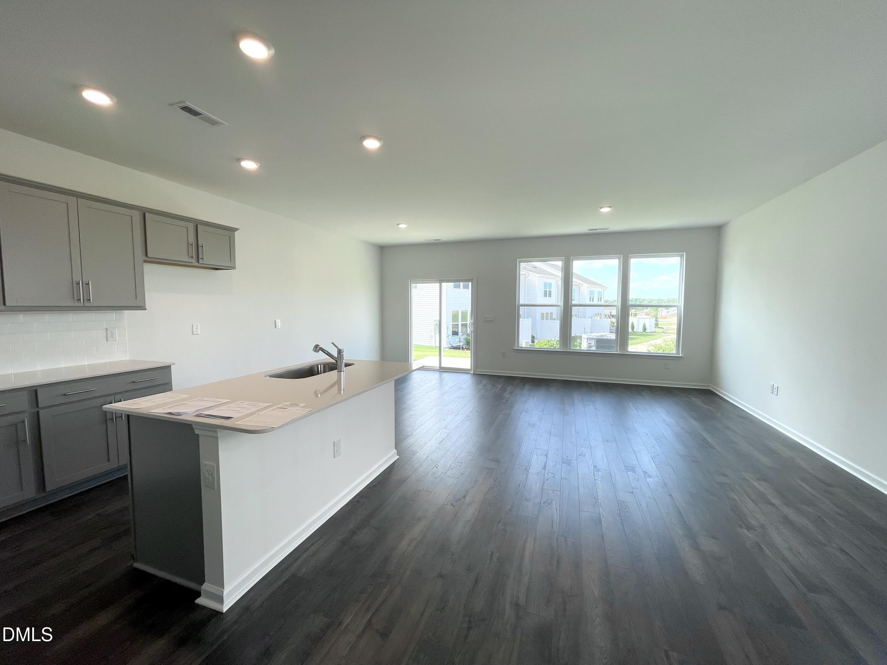 7424 Bourbon Briar Drive – photo 4