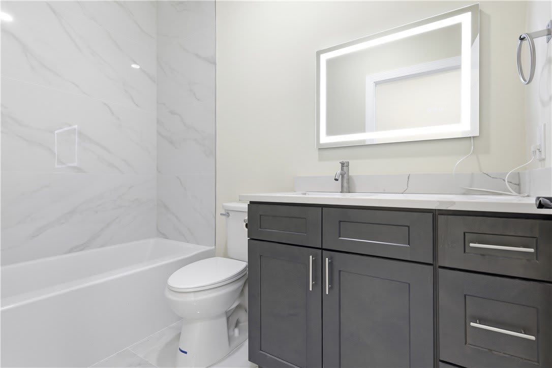 4248 26th Avenue – photo 5