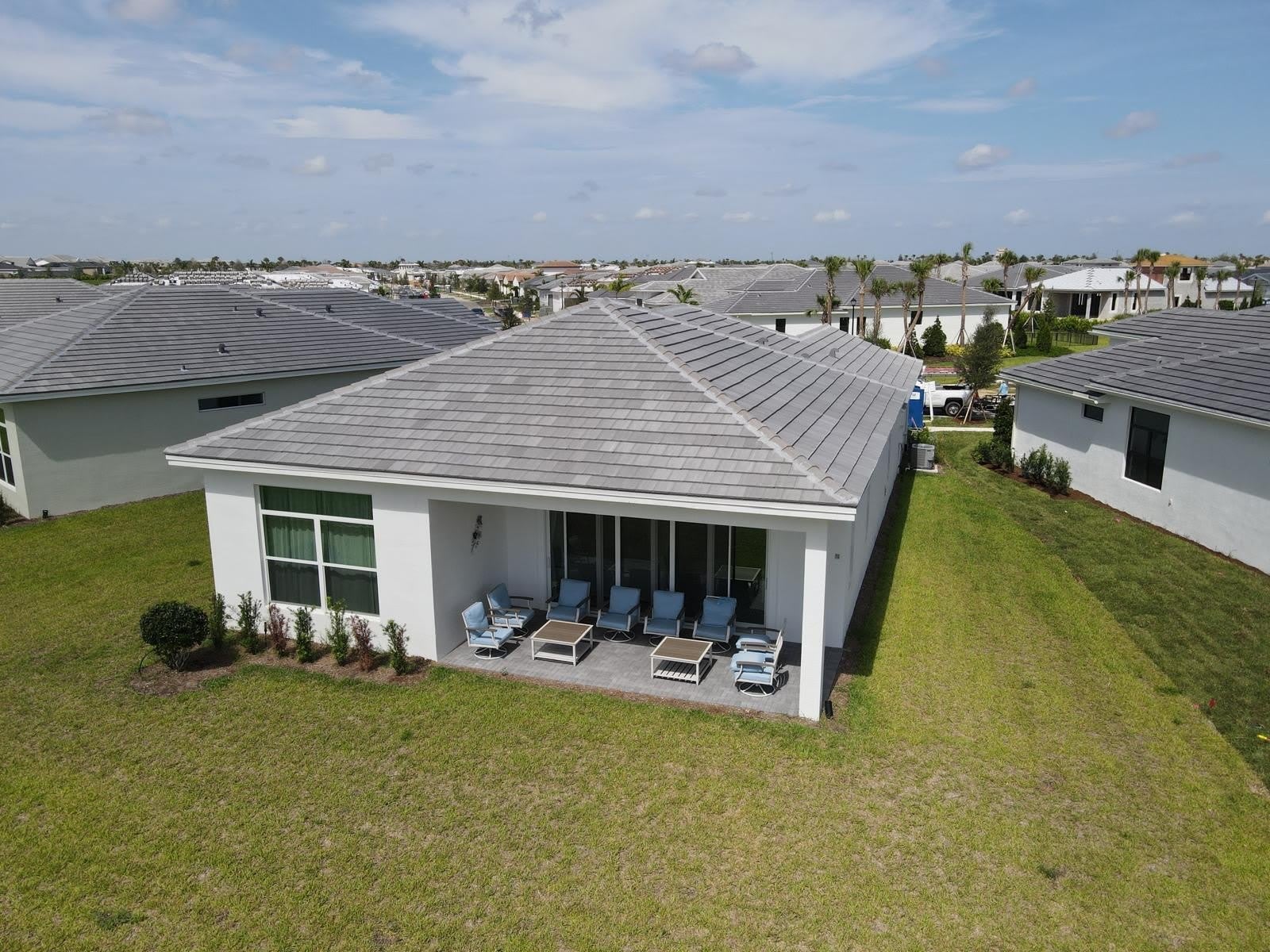 10231 SW Latium Way – photo 2