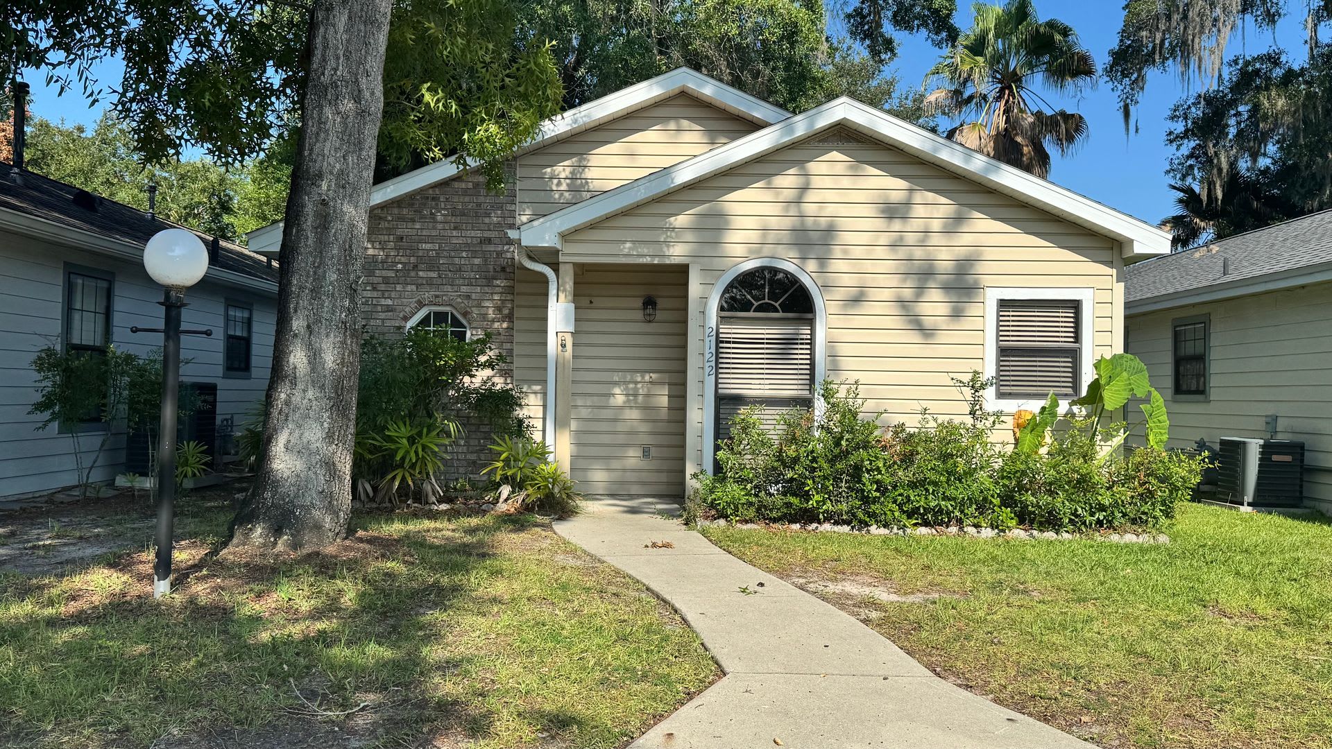 Spacious 2BR/2BA Home with Screened Porch & Fenced Yard For Rent! – photo 4