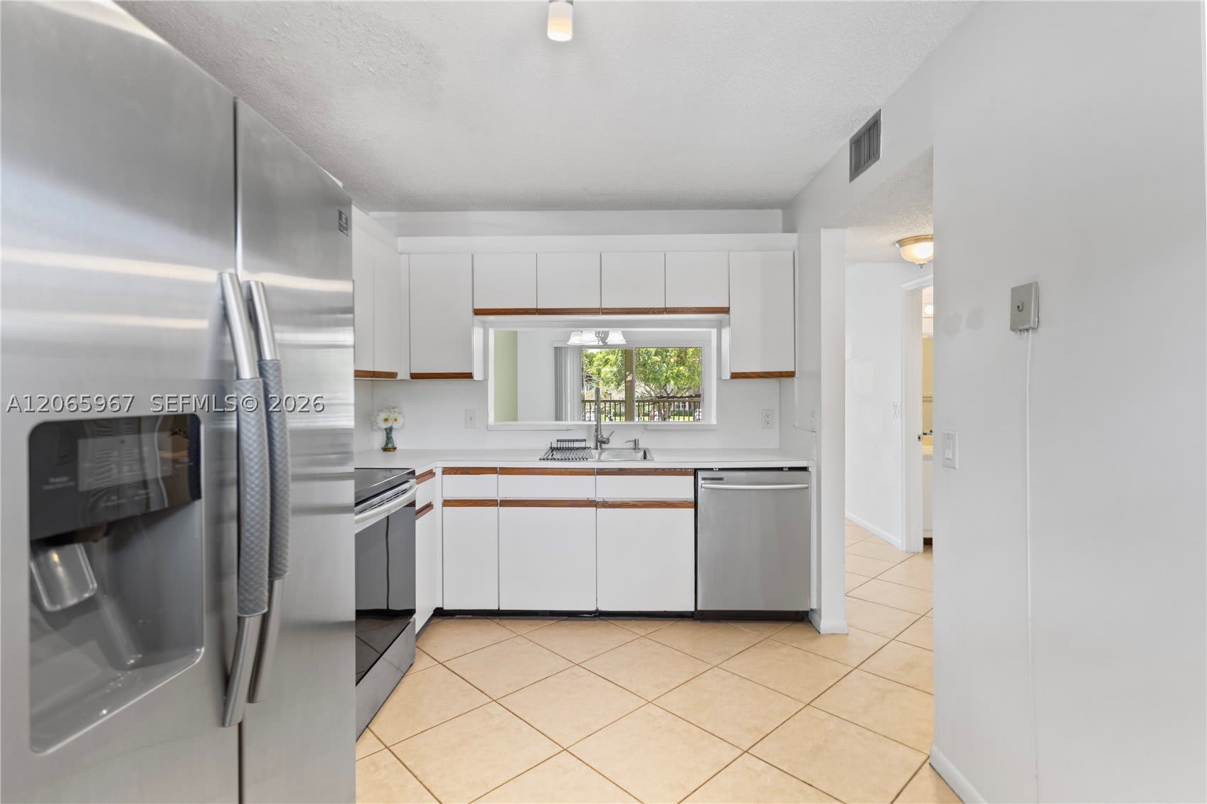 1100 SW 128th Ter – photo 2