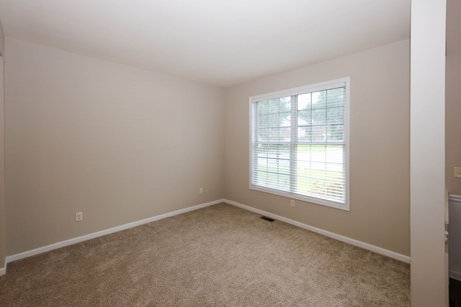 Spacious Dream Home – photo 3