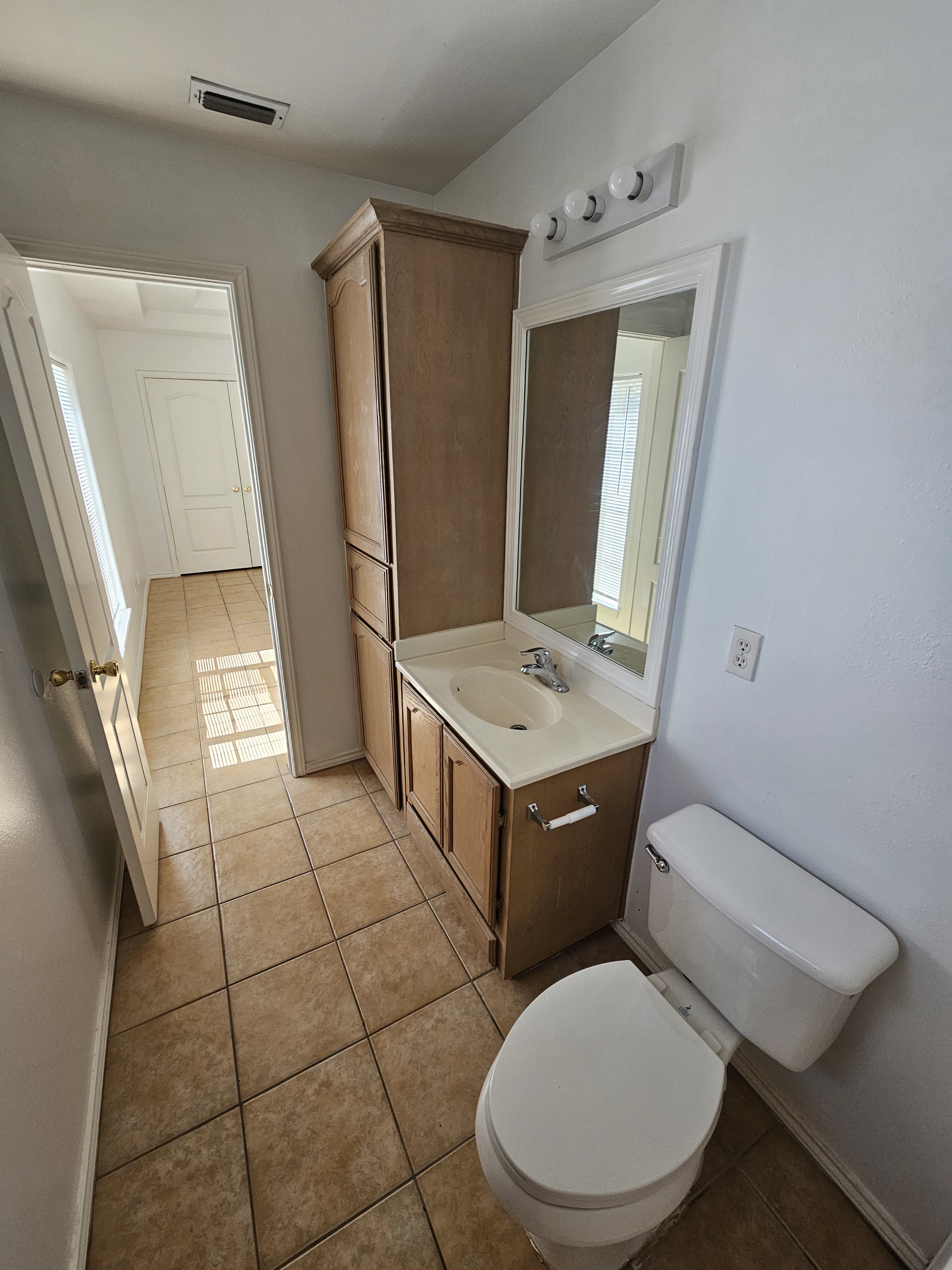 709 La Mancha Drive – photo 5