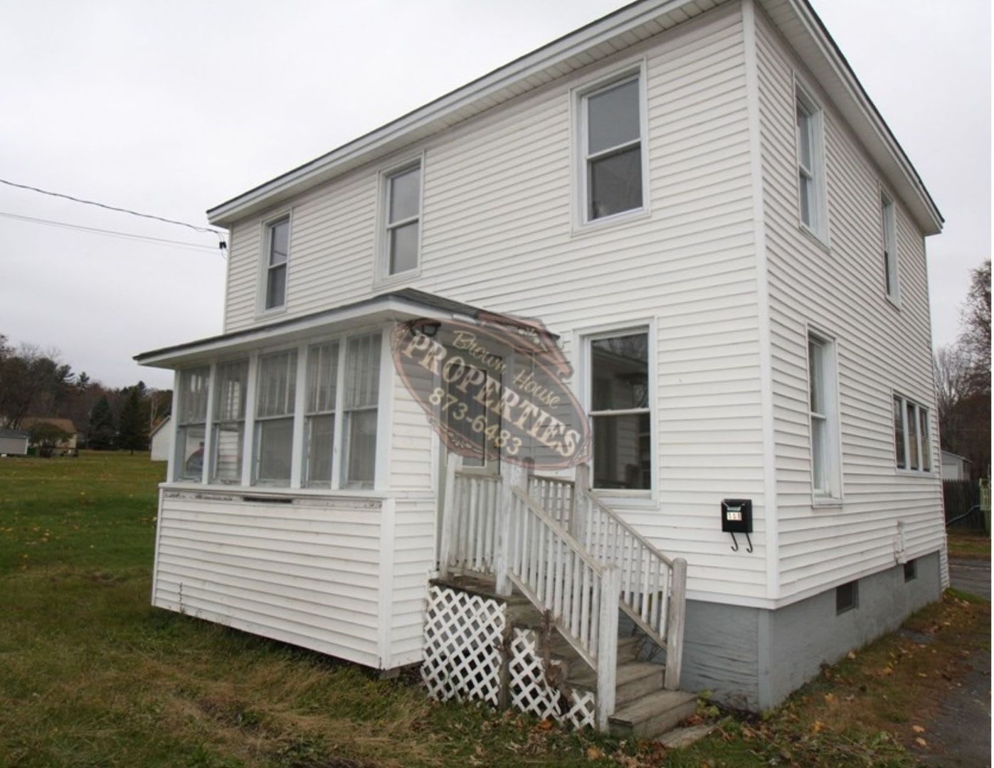 111 Kennedy Memorial Drive Waterville Me 04901 4 Bed 1 Bath – photo 3