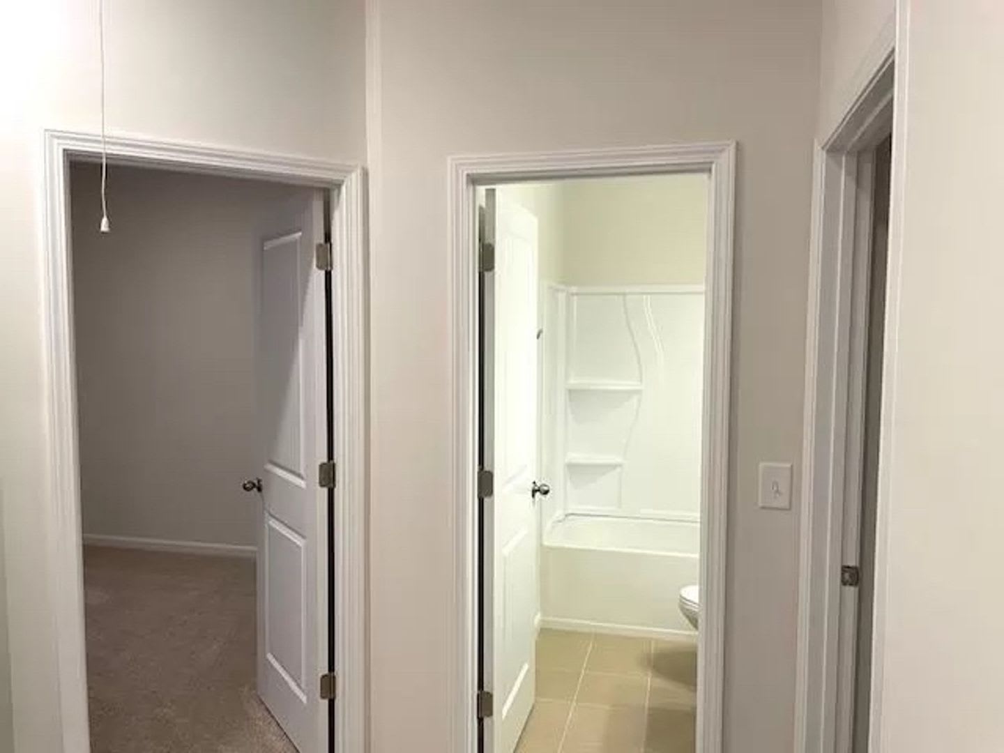 Room for Rent in 3 Bedroom Townhome at 1103 Johns Walk Way – photo 5