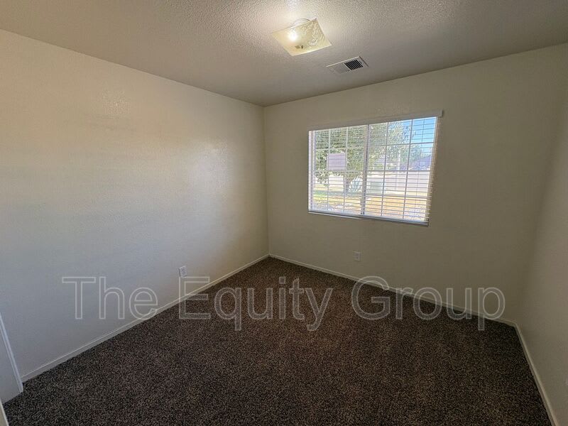 1905 S Grapewood Street – photo 5