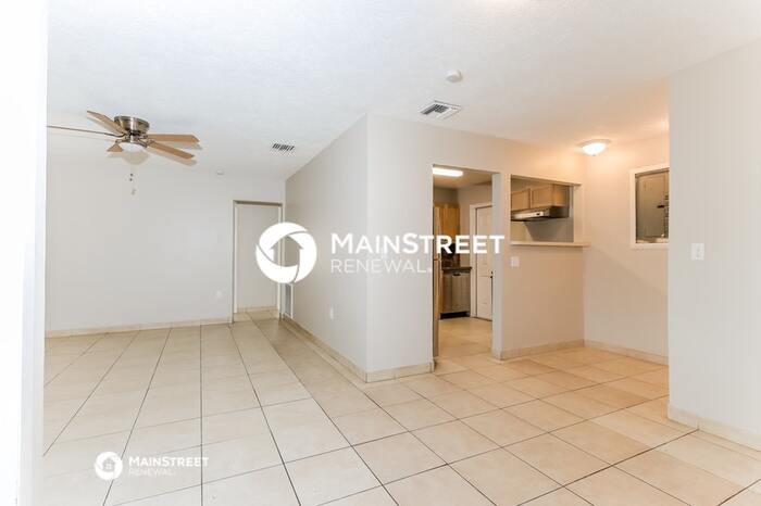 341 Ashley Street – photo 5