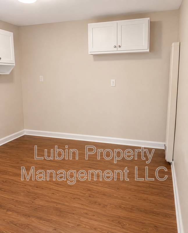 2468 Yale Ave – photo 3