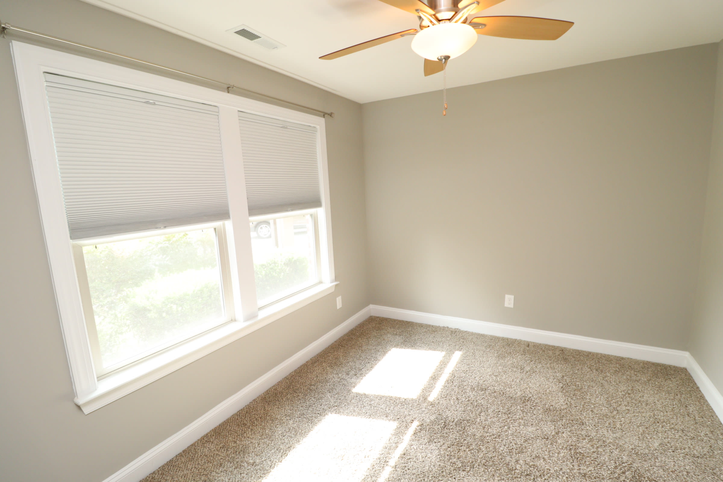 1428 Providence Green Ln – photo 3