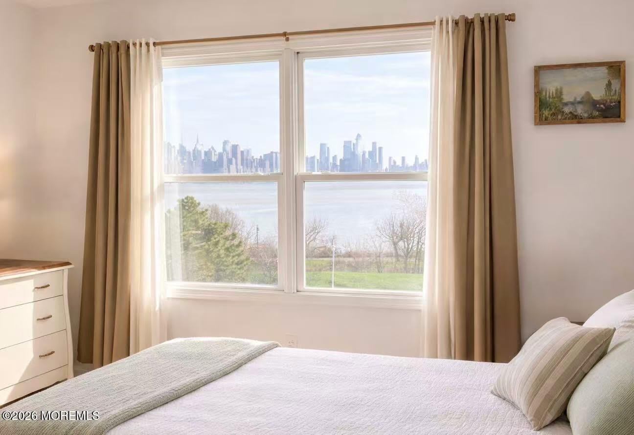 330 Promenade – photo 2