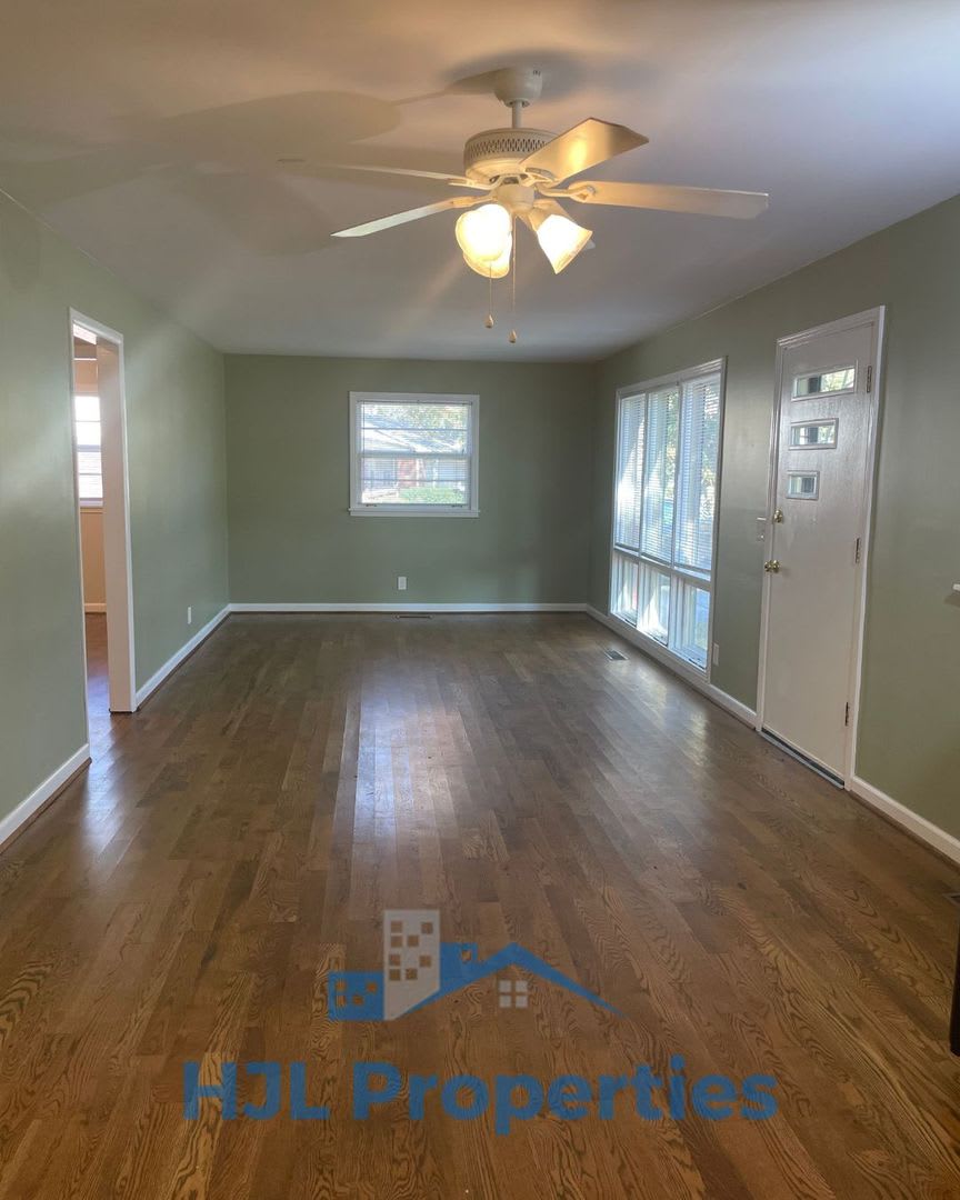 Gorgeous Ranch Home – photo 2