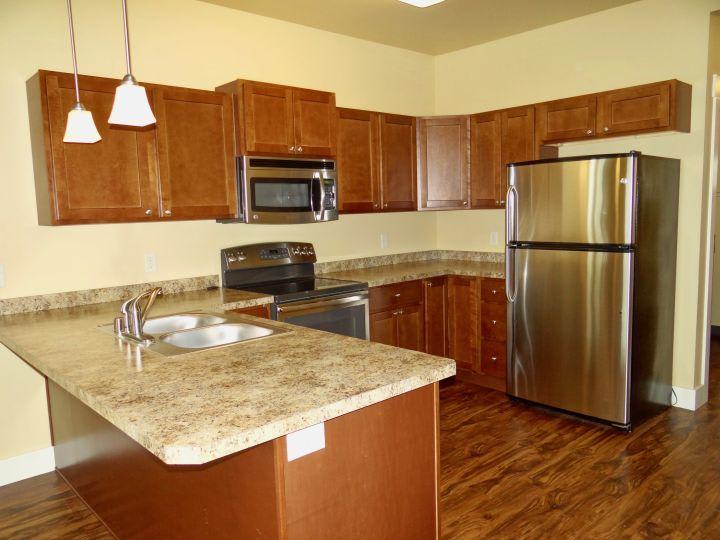 1607 Ave E – photo 2